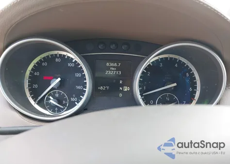 2011 Mercedes-Benz Gl 450 4Matic z USA, uszkodzony, nr VIN 4JGBF7BE5BA643705